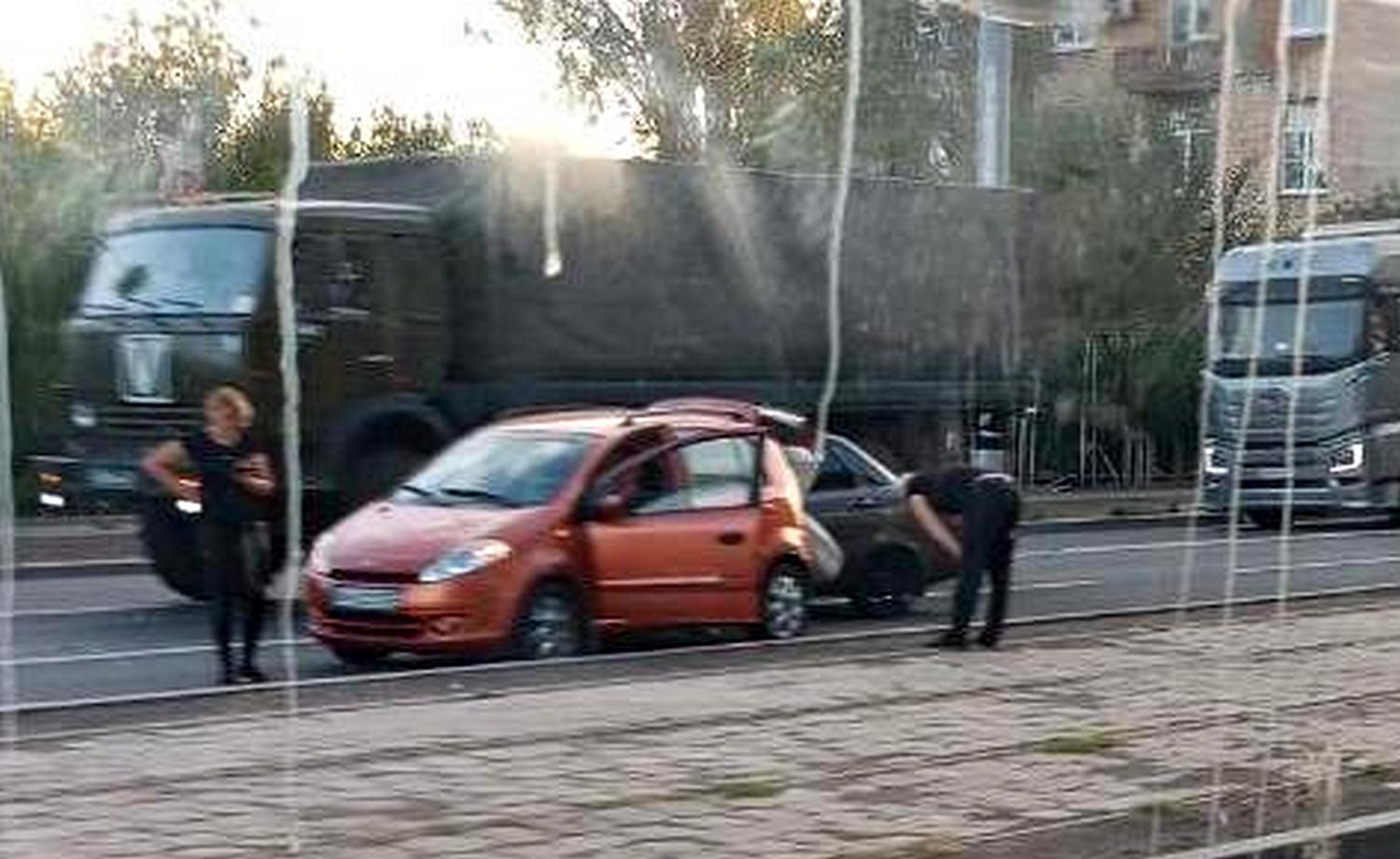 Перекидання ворожих сил.