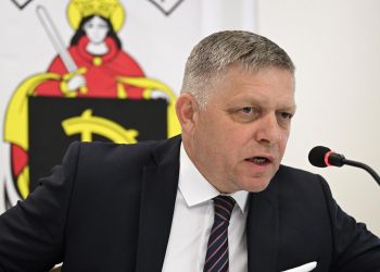 Роберт Фіцо