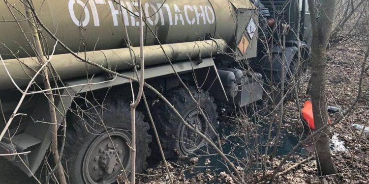 Бензовоз ЗС РФ