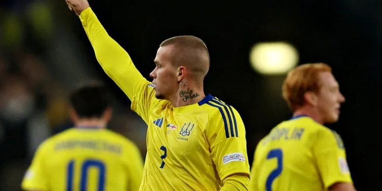 Михайло Мудрик.