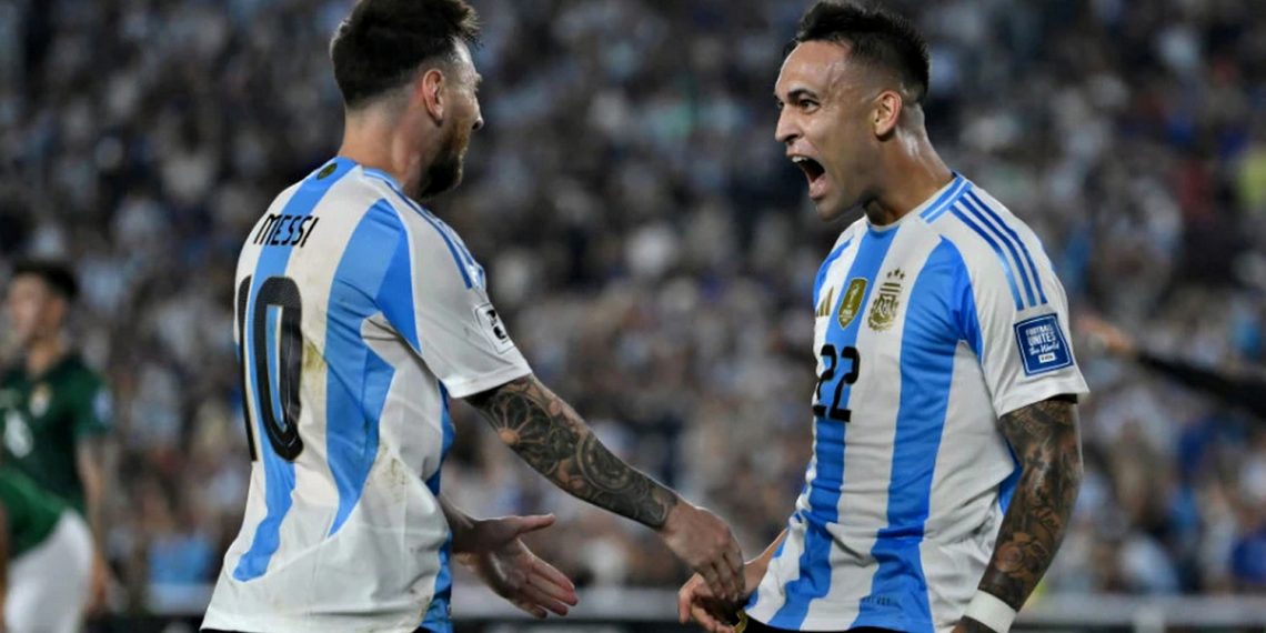 Ліонель Мессі та Лаутаро Мартінес.