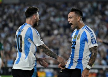 Ліонель Мессі та Лаутаро Мартінес.