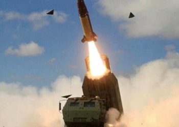 Запуск ракети з HIMARS.