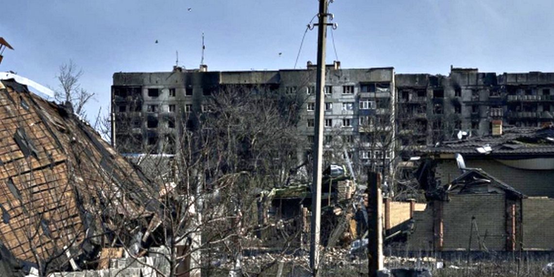 Зруйнований Бахмут.