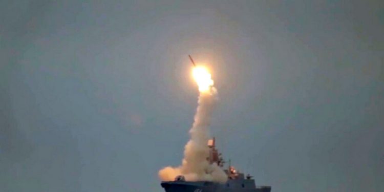 Запуск ракети.