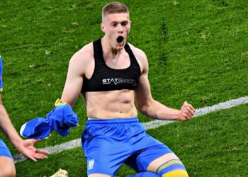 Артем Довбик.