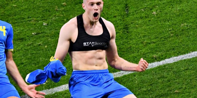 Артем Довбик.