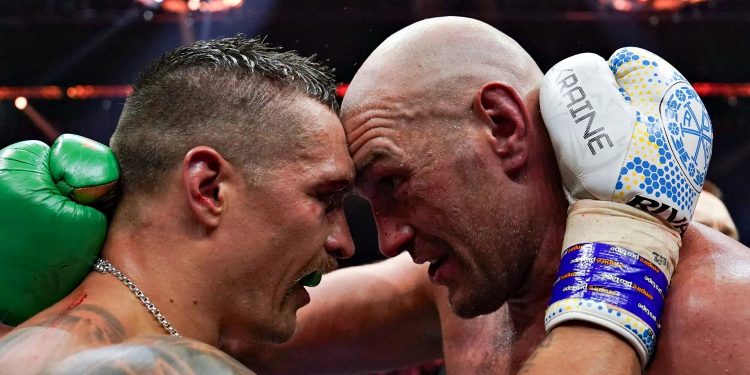 Олександр Усик та Тайсон Ф'юрі.