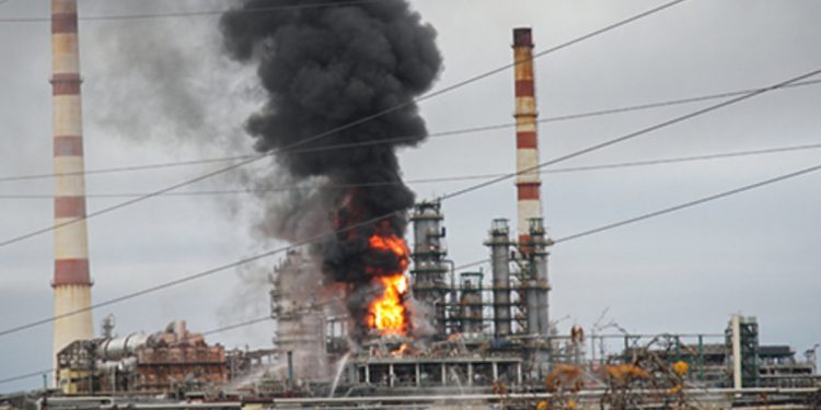Пожежа на НПЗ у Саратові