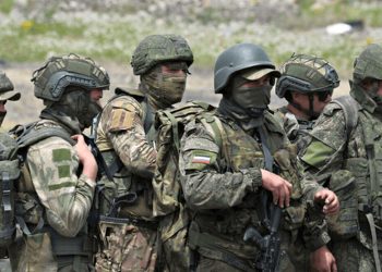 Наступ окупантів.