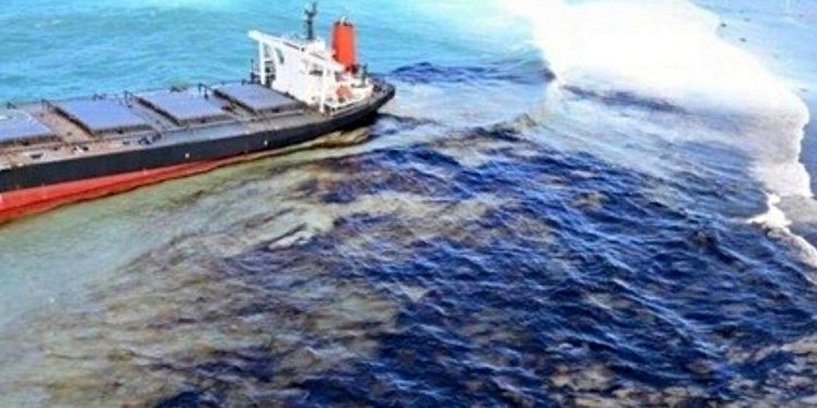 Аварія танкера.
