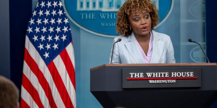 Карін Жан-П'єр.