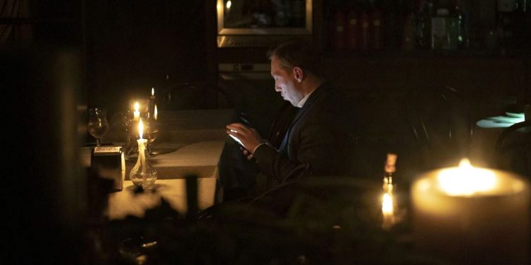 Відключення світла.