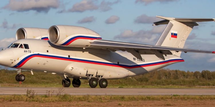 Російський літак Ан-72