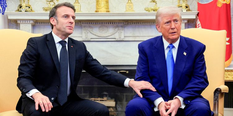 Еммануель Макрон та Дональд Трамп