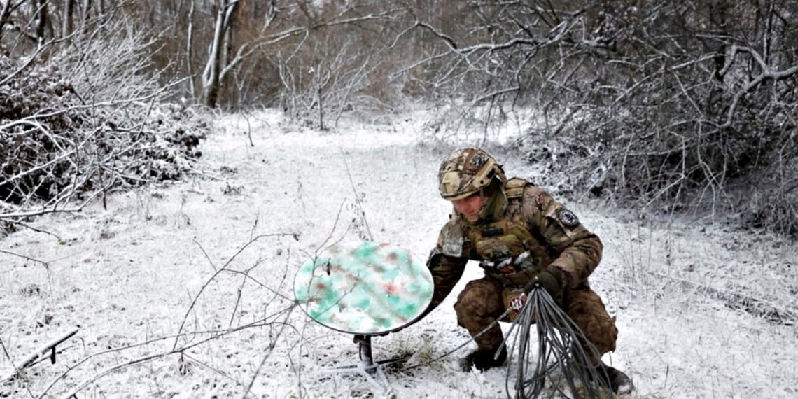 Термінал Starlink у ЗСУ.