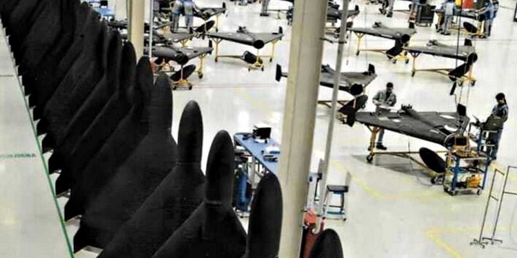 Виробництво «Шахедів».