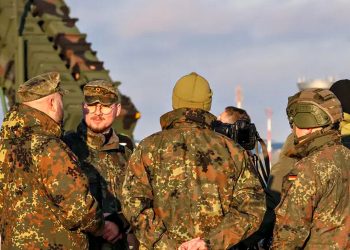 Іноземні військові.