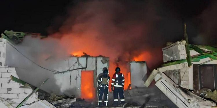 Наслідки удару по Сумах.