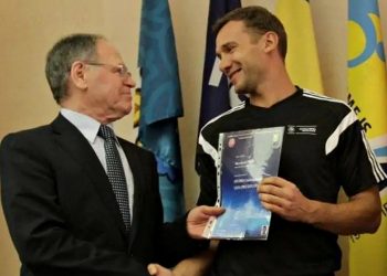 Йожеф Сабо та Андрій Шевченко.
