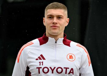 Артем Довбик.