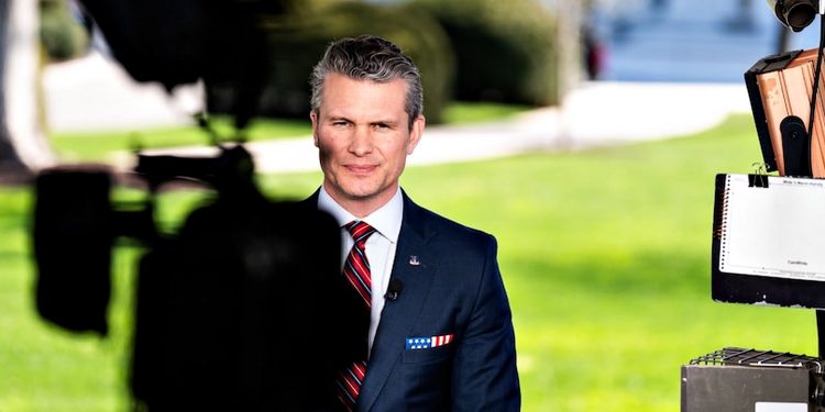 Піт Хегсет.