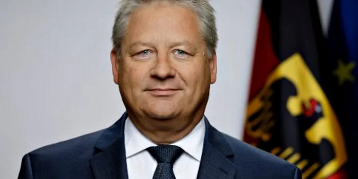 Бруно Каль.