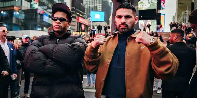 Девін Хейні та Хосе Рамірес.