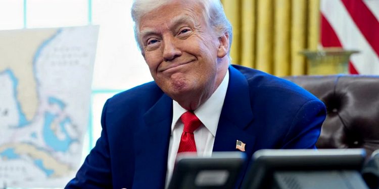 Дональд Трамп.