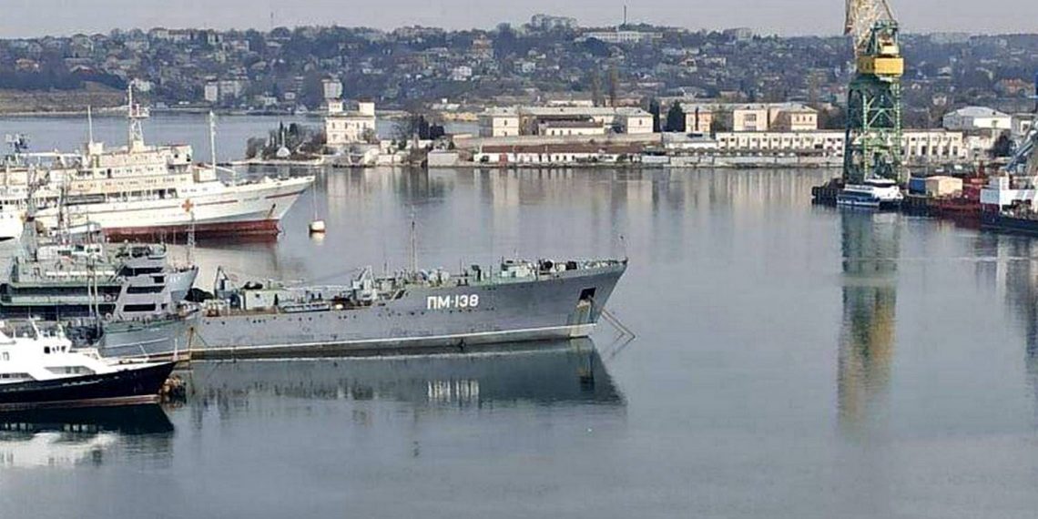 Бухти Севастополя.