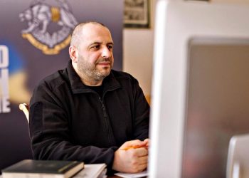 Рустем Умєров.