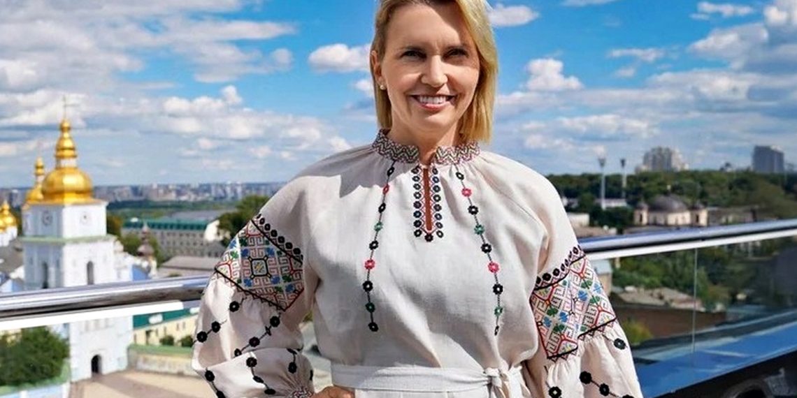 Бріджит Брінк.