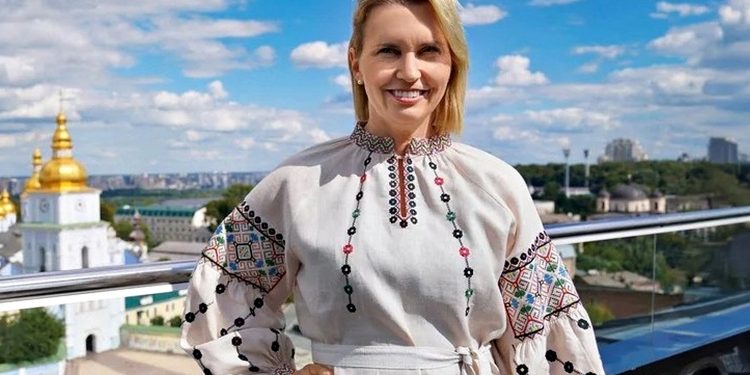 Бріджит Брінк.