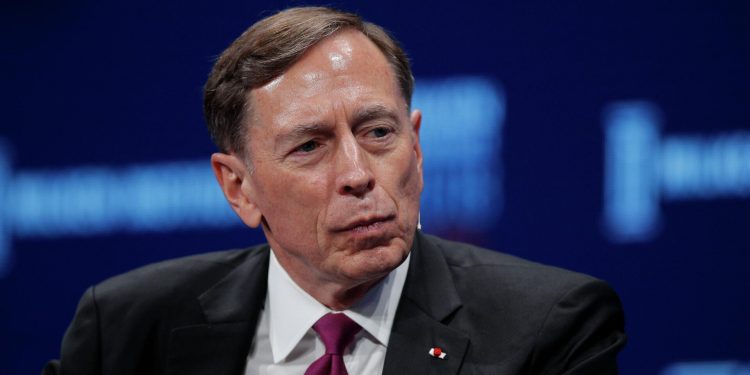 Девід Петреус