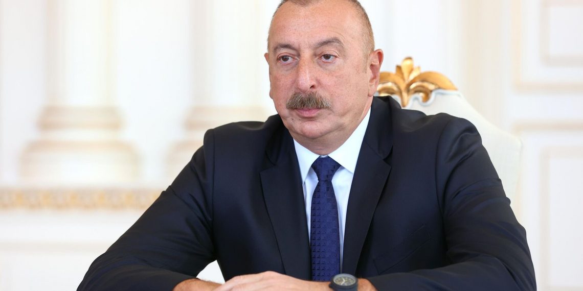 Ільхам Алієв