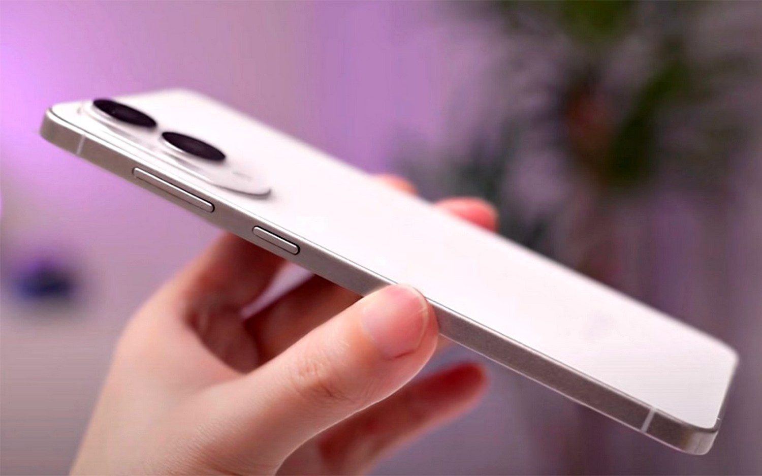 Galaxy S25 Edge.