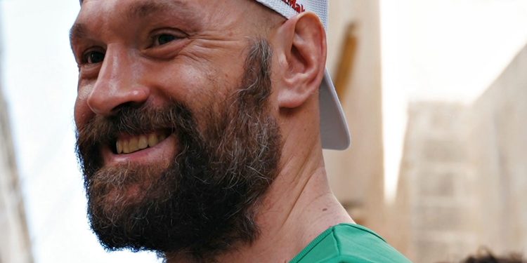 Тайсон Ф'юрі.