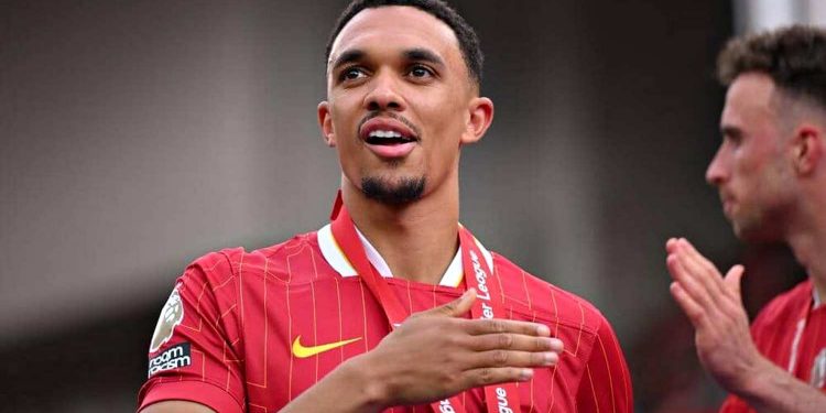 Трент Джон Александер-Арнольд.