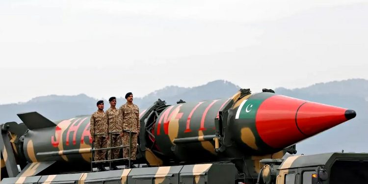 Пакистанська ракета.