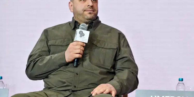 Рустем Умєров.