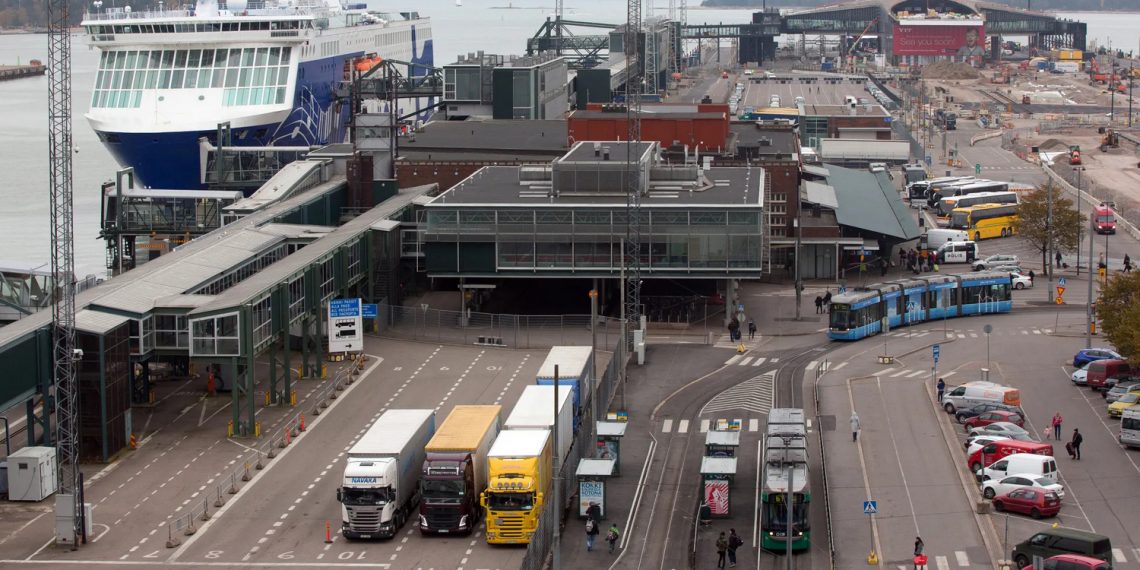 Морський порт.