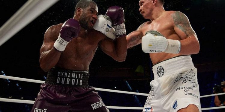 Даніель Дюбуа та Олександр Усик.