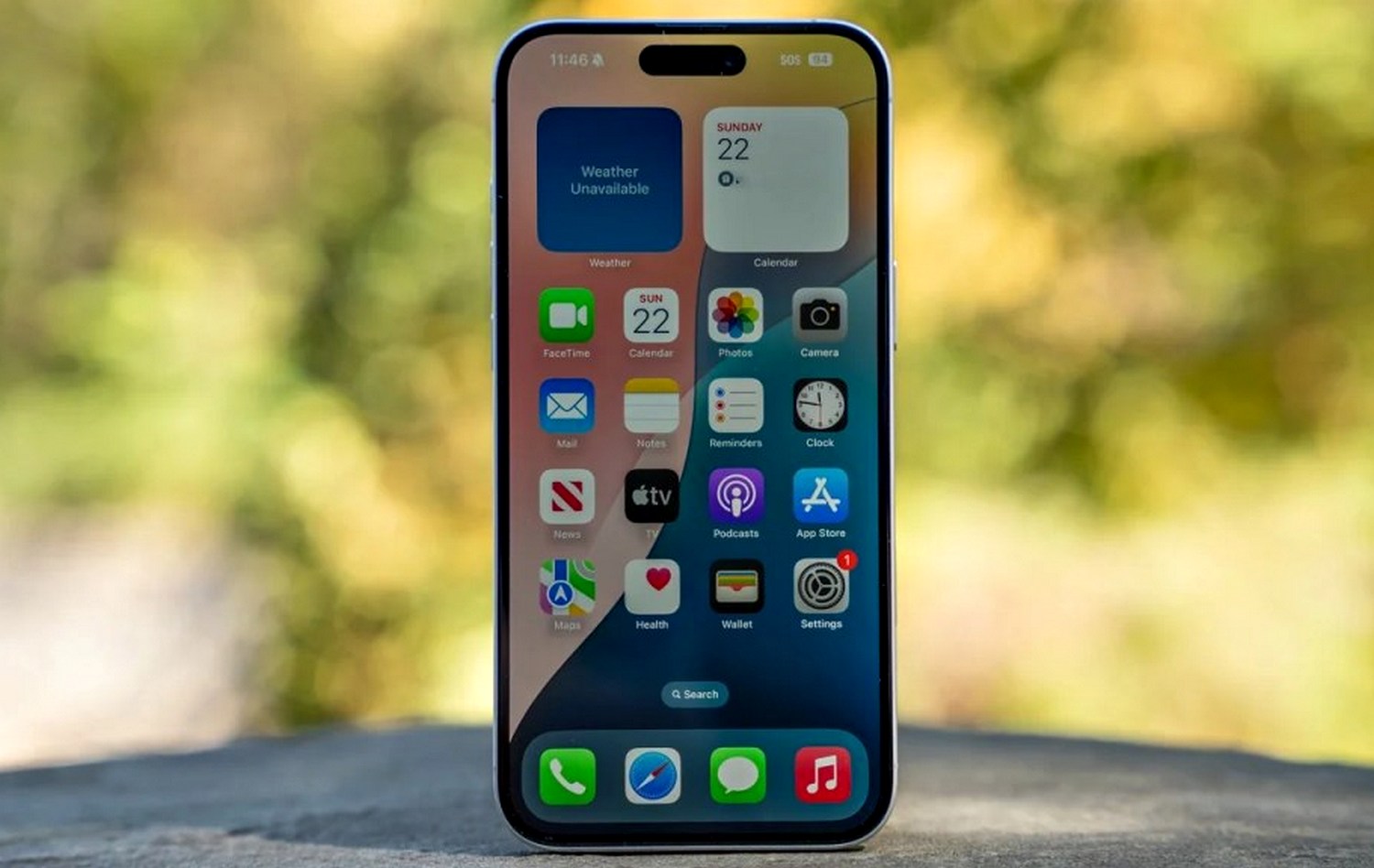 iPhone 16.