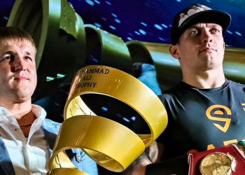 Олександр Красюк та Олександр Усик.