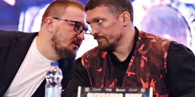 Олександр Красюк та Олександр Усик.