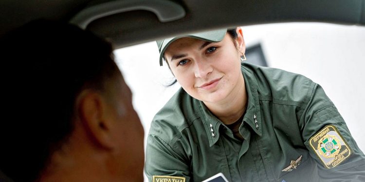 Перевірка на кордоні.