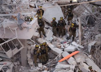 Наслідки ракетної атаки Ірану.