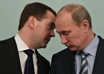 Дмитро Медведєв та Володимир Путін.