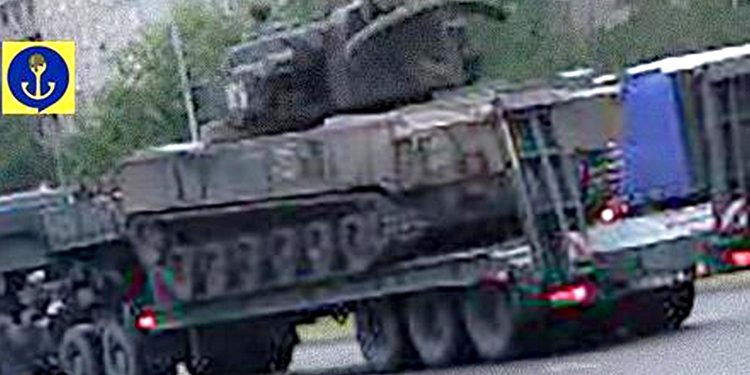 Перекидання техніки.