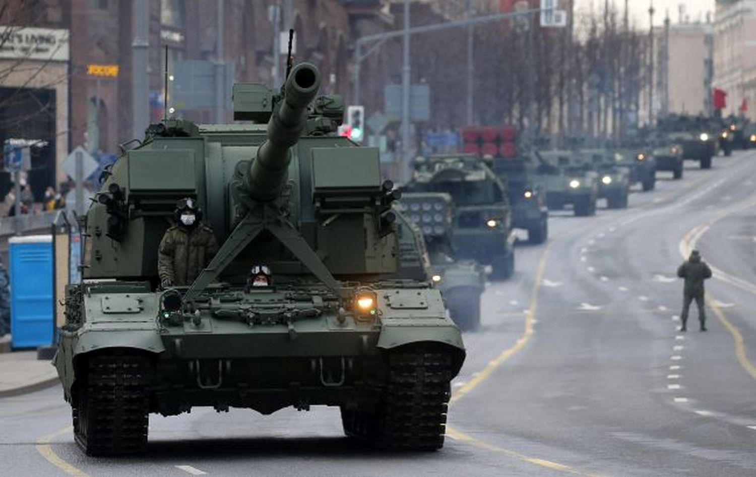 Російська САУ.